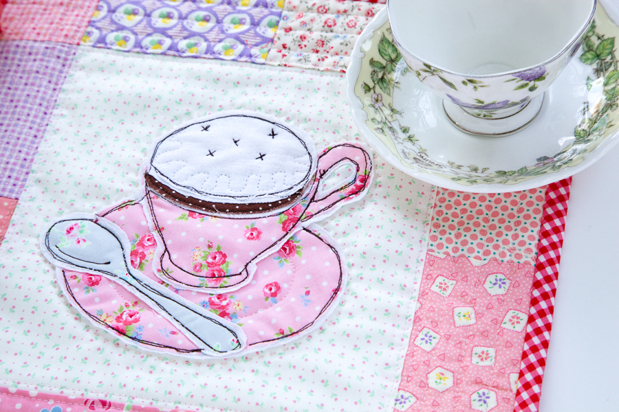 Tea time table mat – Minki's Work Table