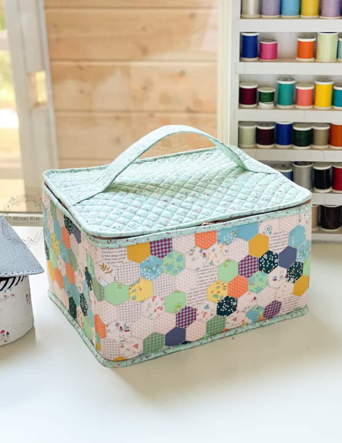 Big Sewing Case – Minki's Work Table